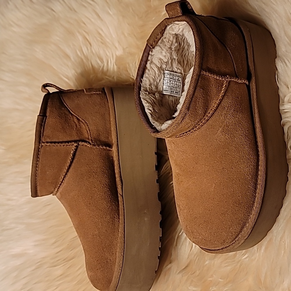 Platform Mini Uggs Chestnut